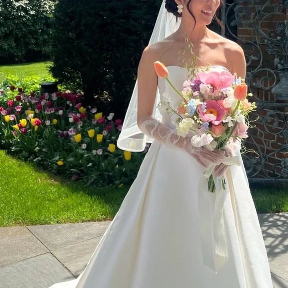 Pronovias “Jory” Off-White Strapless A-line Gown - Picture 14 of 16